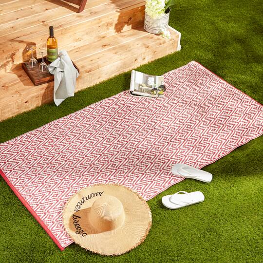DII® Rust Diamond Outdoor Rug, 3ft. x 6ft.